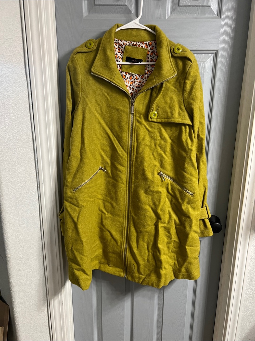 Vintage Urban Outfitters Womens Olive Green Zip-Front Coat